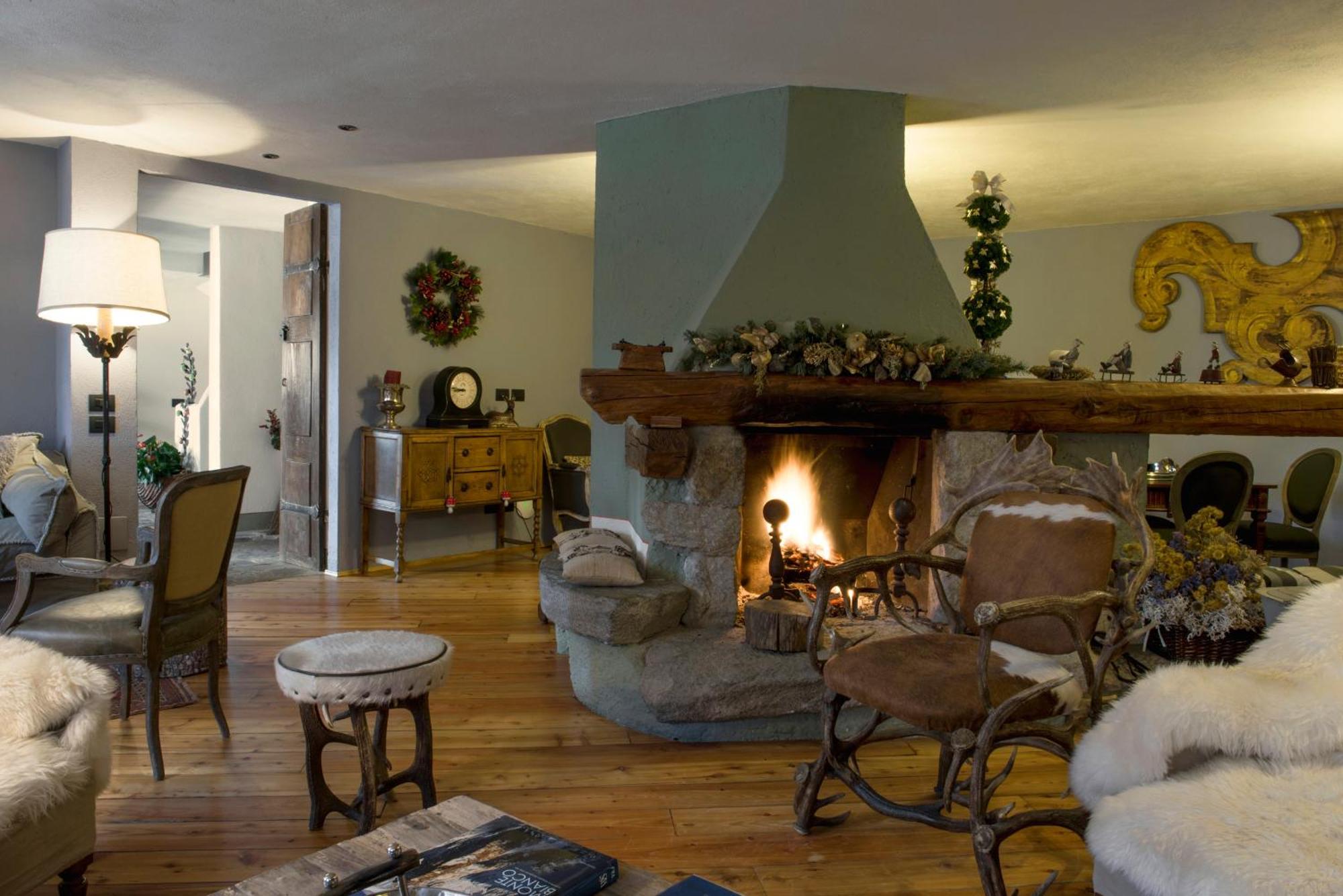 Locanda La Brenva - Estella Hotel Collection & Experience Courmayeur Extérieur photo