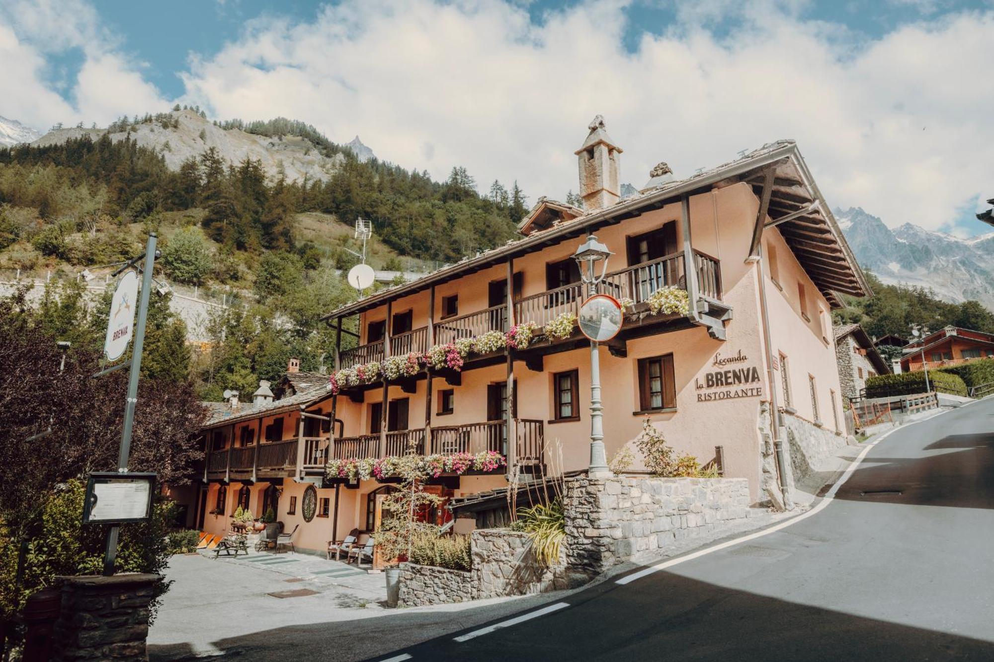Locanda La Brenva - Estella Hotel Collection & Experience Courmayeur Extérieur photo